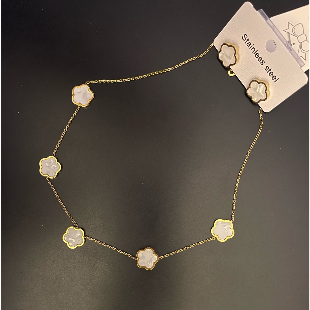 Gold Plated Titanium Steel Flower Pendant Bracelet Earrings Necklace Set